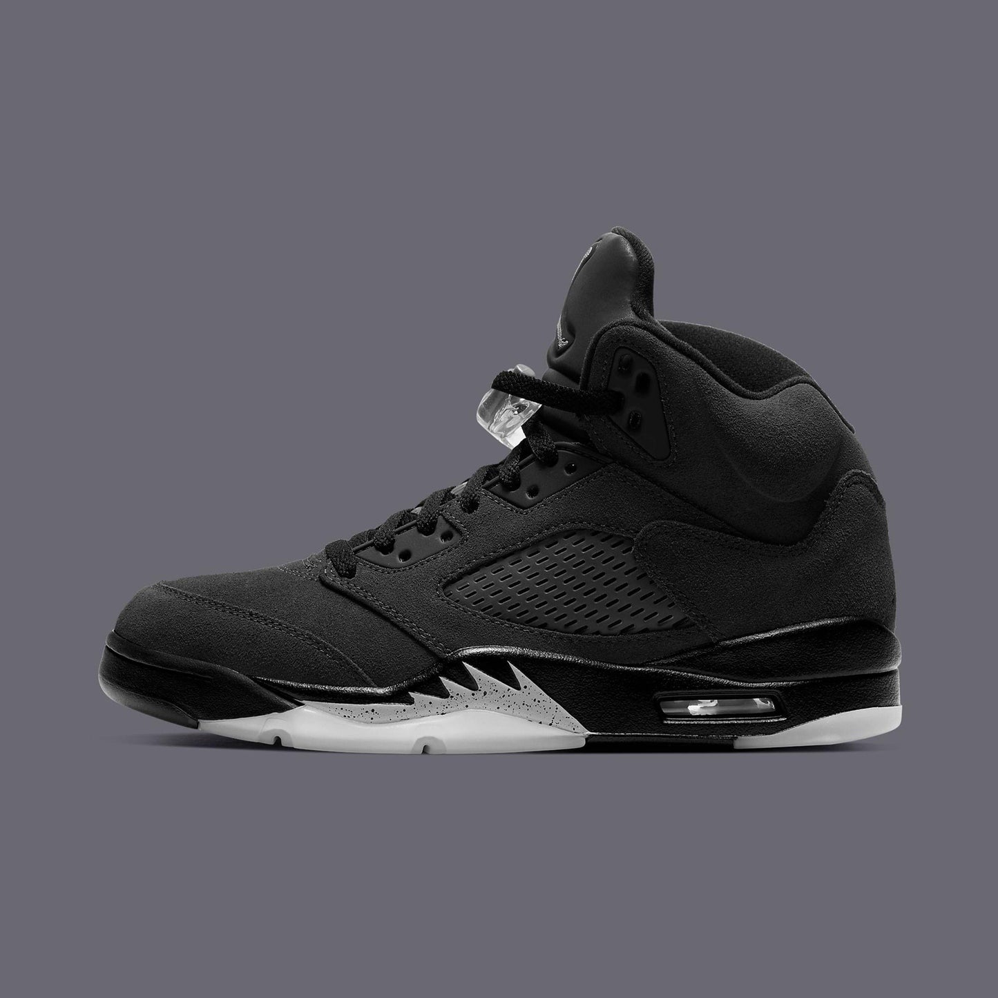 “Black Cat” Retro 5s